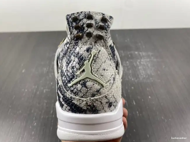 Reps LUCY Retro 4 Snakeskin Jordan 819139-030 0612